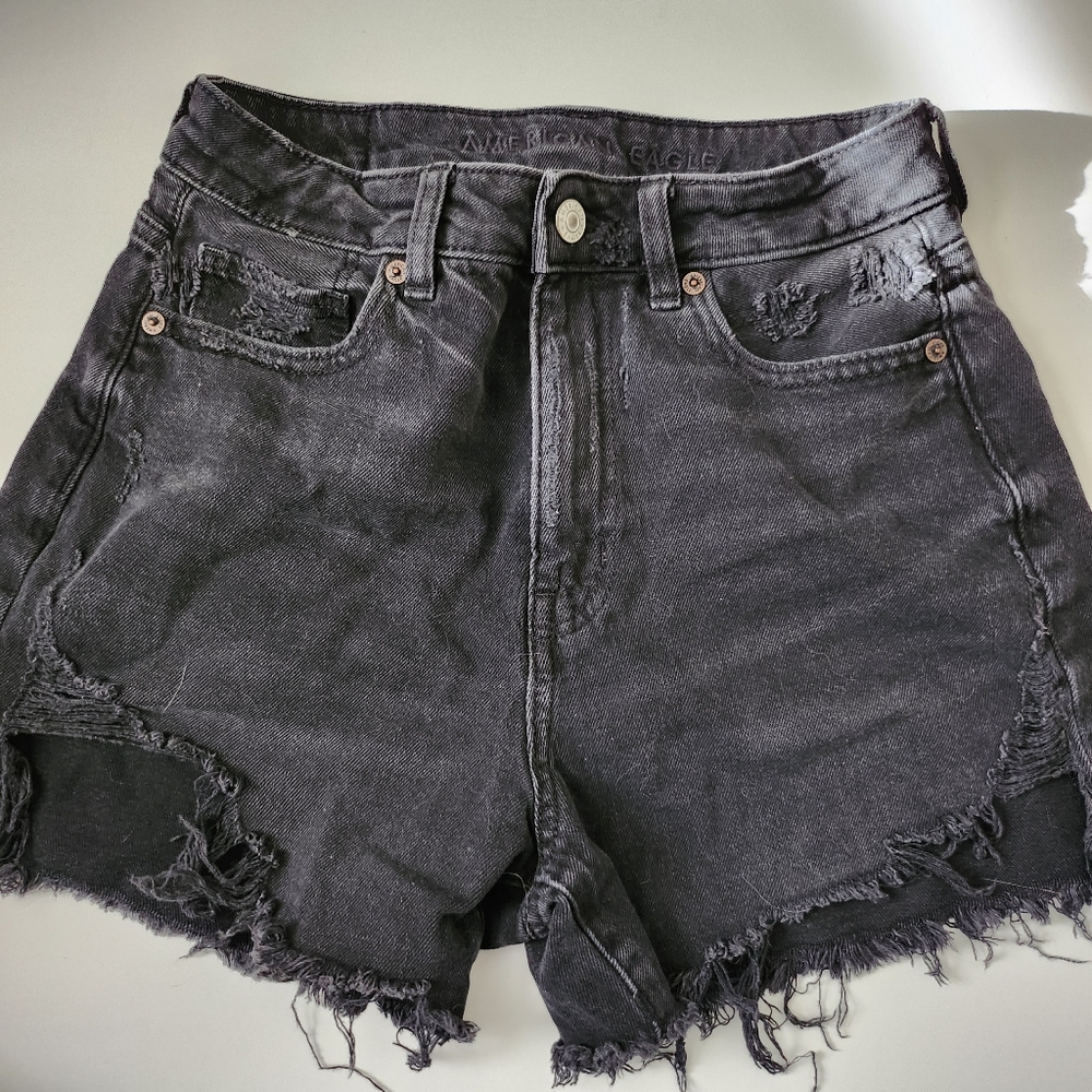 AE Highest Rise Mom Short